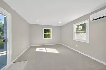 2816 W 38th Place, Hobart, IN 46342 - Photo 11