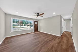 2816 W 38th Pl, Hobart, IN 46342 - Photo 3