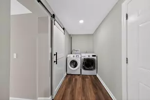 2816 W 38th Pl, Hobart, IN 46342 - Photo 21