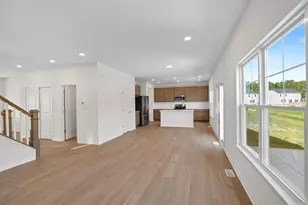 6184 Lakewood Ave, Portage, IN 46368 - Photo 9