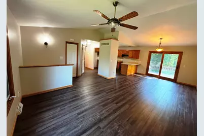 10603 Georgetown Drive, Demotte, IN 46310 - Photo 5