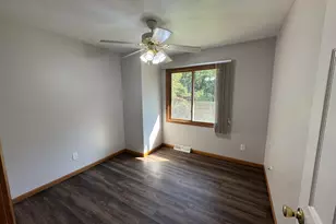 10603 Georgetown Dr, Demotte, IN 46310 - Photo 13