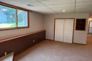 10603 Georgetown Dr, Demotte, IN 46310 - Photo 21