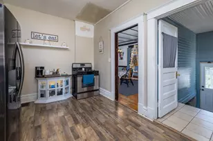 103 E Washington St, Kentland, IN 47951 - Photo 11