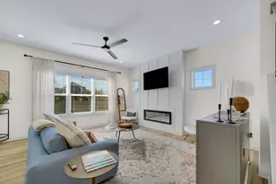 2215 Easton Park Dr, Chesterton, IN 46304 - Photo 3