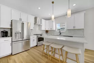 306 Holst Ln, Valparaiso, IN 46385 - Photo 7