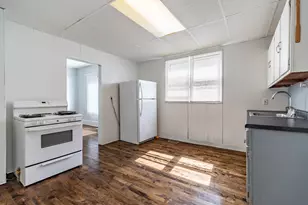 2510 White Oak Ave, Whiting, IN 46394 - Photo 11