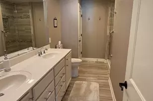 2307 Legend Cir, Chesterton, IN 46304 - Photo 11