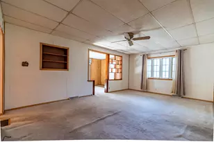 207 N Washington St, Wanatah, IN 46390 - Photo 17