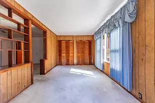 207 N Washington St, Wanatah, IN 46390 - Photo 15