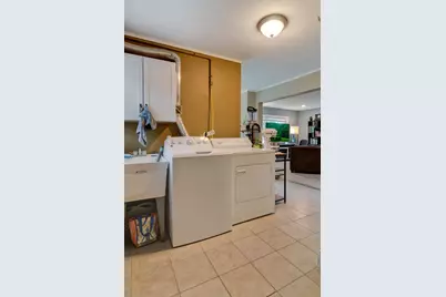 3946 Henry Avenue, Hammond, IN 46327 - Photo 9