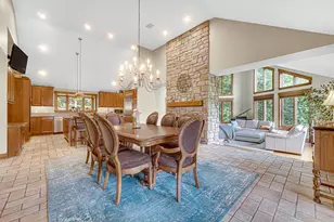 54 Braemar Dr, Valparaiso, IN 46385 - Photo 5