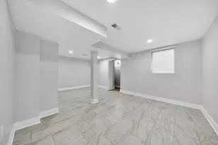 1297 W 17th Ave, Gary, IN 46407 - Photo 15