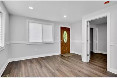 1297 W 17th Avenue, Gary, IN 46407 - Photo 3