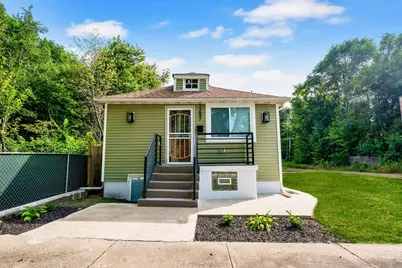 1297 W 17th Avenue, Gary, IN 46407 - Photo 1