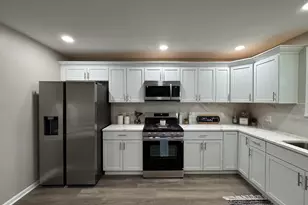 2274 Hendricks St, Gary, IN 46404 - Photo 7