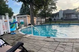 2914 Morningside Dr, Crown Point, IN 46307 - Photo 3