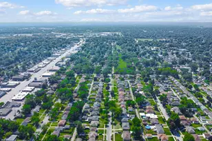 6723 Baring Ave, Hammond, IN 46324 - Photo 3