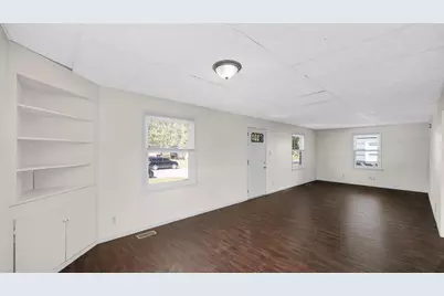 6723 Baring Avenue, Hammond, IN 46324 - Photo 5