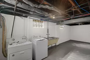 6723 Baring Ave, Hammond, IN 46324 - Photo 17