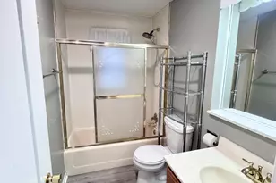 706 Hobart St, Michigan City, IN 46360 - Photo 7