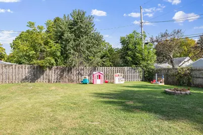 205 Lawrence Street, La Porte, IN 46350 - Photo 17