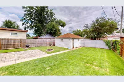 7335 Tapper Avenue, Hammond, IN 46324 - Photo 33