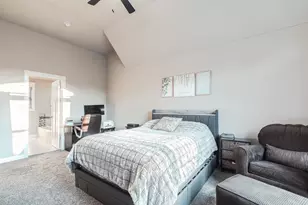 4010 Crown Dr, Valparaiso, IN 46383 - Photo 19