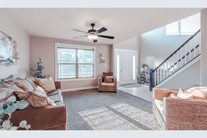 4010 Crown Drive, Valparaiso, IN 46383 - Photo 3