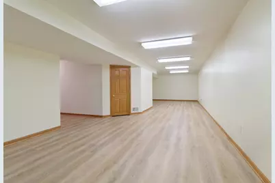 822 Boxwood Drive, Munster, IN 46321 - Photo 21