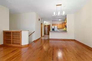 822 Boxwood Dr, Munster, IN 46321 - Photo 9