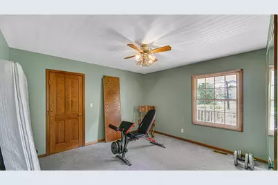 5605 N Campbell Street, Valparaiso, IN 46385 - Photo 19