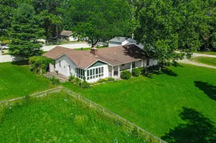 5605 N Campbell St, Valparaiso, IN 46385 - Photo 7