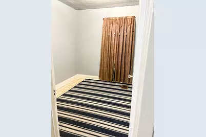 3803 Parrish Avenue, East Chicago, IN 46312 - Photo 9