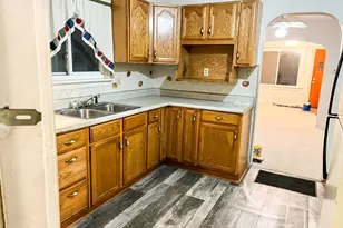 3803 Parrish Ave, East Chicago, IN 46312 - Photo 5