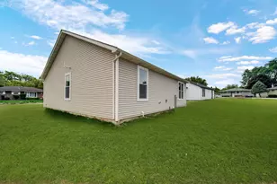 7468 Wilson Pl, Merrillville, IN 46410 - Photo 35