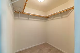 7723 Eider Ave, Hobart, IN 46342 - Photo 15