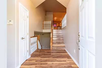 7723 Eider Avenue, Hobart, IN 46342 - Photo 7