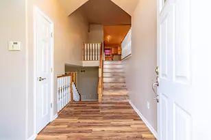 7723 Eider Ave, Hobart, IN 46342 - Photo 7