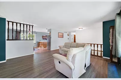 166 N Woodland Drive, La Porte, IN 46350 - Photo 5