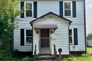 619 Lane St, North Judson, IN 46366 - Photo 1
