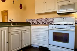 619 Lane St, North Judson, IN 46366 - Photo 5