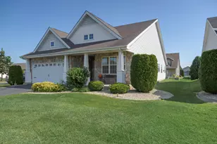 10123 Azalea Dr, Crown Point, IN 46307 - Photo 3