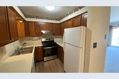 9621 Merrillville Road #203, Crown Point, IN 46307 - Photo 11