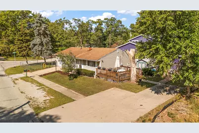 802 Washington Park Boulevard, Michigan City, IN 46360 - Photo 7