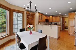 281 Larwick Cir, Valparaiso, IN 46385 - Photo 15