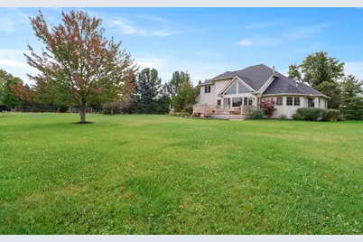 281 Larwick Circle, Valparaiso, IN 46385 - Photo 5