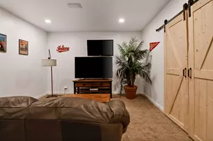 281 Larwick Cir, Valparaiso, IN 46385 - Photo 33