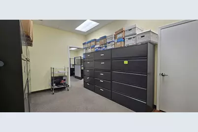 416 Perry Street, La Porte, IN 46350 - Photo 21