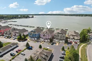 13236 E Lakeshore Dr, Cedar Lake, IN 46303 - Photo 5